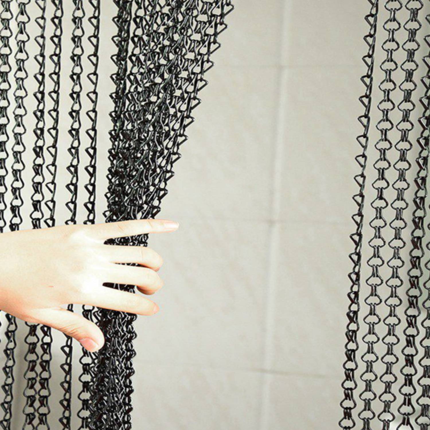 Chain Door Curtain - Black: image 5