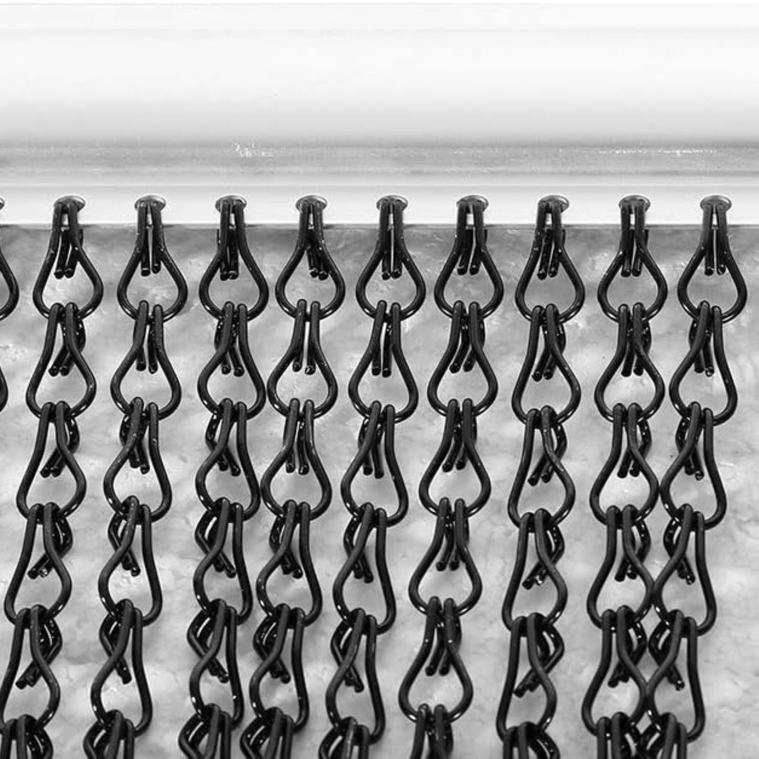 Chain Door Curtain - Black: image 8